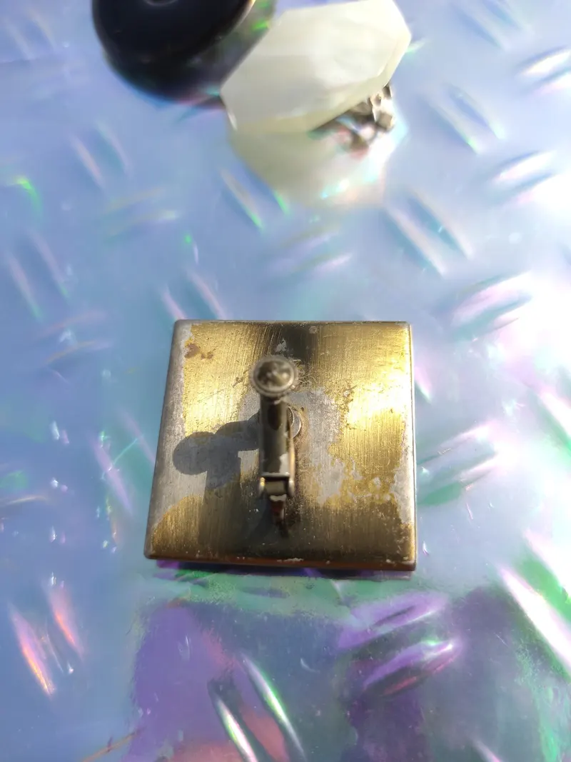 vintage 真面目で柔らかな黒のイヤリング 片耳用(4 枚目)